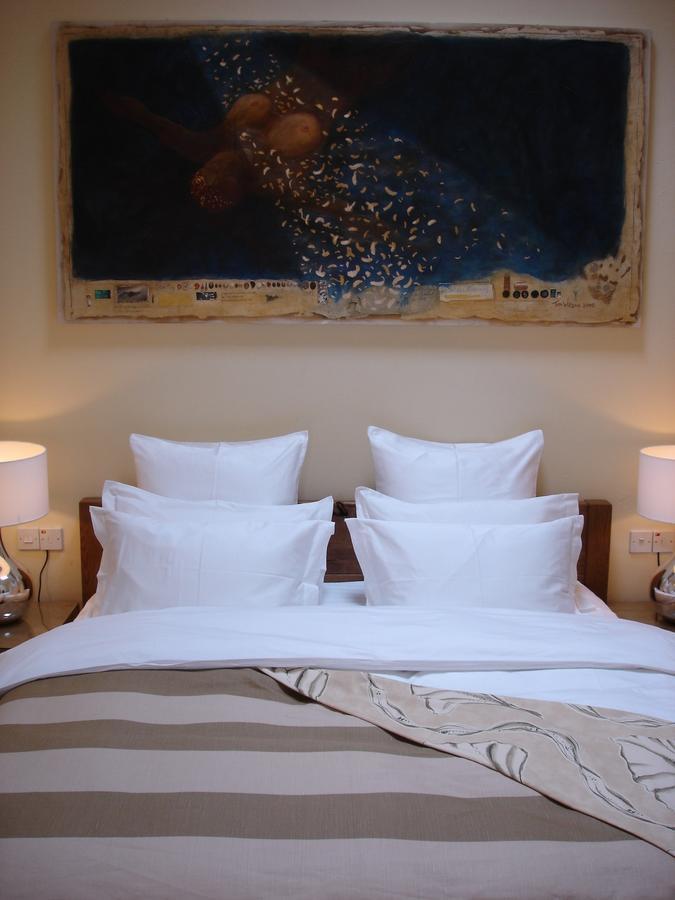 The Kinmel Arms Hotel Abergele Room photo