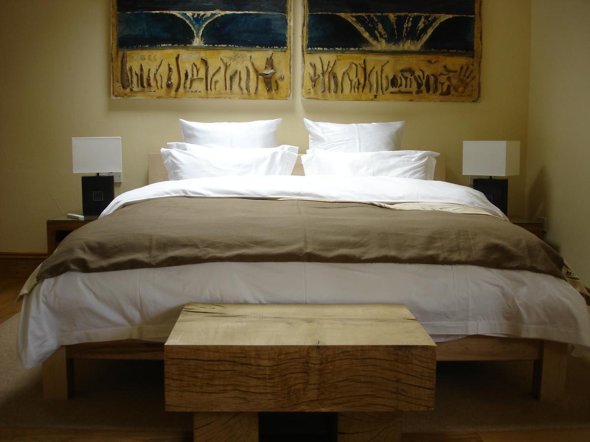 The Kinmel Arms Hotel Abergele Room photo